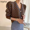 V-Pescoço Chic Painéis Polka Dot Cardigans Outono Inverno Vintage Botão Pérola Requintada Tops Spruff Manga Mulheres Suéteres 210422