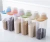 pots en plastique de cuisine