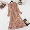 Vrouwen lange jurk lente herfst vintage bloemenprint geplooide chiffon jurk lange mouw losse plus size jurken vestidos 210521
