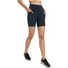 L-178 Calças de ioga de cintura alta com linha T com sensação de nudez elásticas apertadas para mulheres fitness calças de moletom slim fit bolsos laterais embutidos shorts esportivos