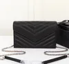 Designerskie torby na ramię Kopertowa torebka z łańcuszkiem Kobiety Clutch Caviar Torebki Wysokiej jakości mała ziarnista wytłaczana skórzana torba Crossbody Prostota