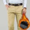 Tamanho Grande 40 42 Homens de Inverno Quente Calças Casuais Moda Moda Estilo Clássico Engrossar Calças Estrias Marca Masculina Cinza Cáqui 211119