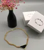 48 cm Luxurys Sprzedaż Naszyjniki Wisiorek Moda Dla Mężczyzna Kobieta Odwrócony Trójkąt Projektanci Marka Biżuteria Męskie Kobiet Wysoce Jakość Z Pudełkiem