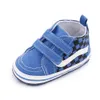 Neugeborene Schuhe Jungen Mädchen Lauflernschuhe Kinderbett Soft Bottom Kinder Schnürschuhe PU Prewalker Sneakers