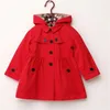 Nuovo abbigliamento per bambini Spring Autumn Girl Coat Princess Color Solido Triva a petto a medio Lunga Girl Girl Girl Ostrewwear