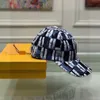 2021 جديد Casquette مصمم قبعات القبعات قبعة بيسبول الرجال النساء كوخ شارع الأزياء الفاخرة مصمم قبعة قبعة بحافة D217092F