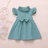 Hurtownie Summer Baby Girl Dress Bawełna Solid Colors Bow Flare Rękawy1st Urodziny Dzieci Ubrania E185 210610