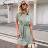 Verde bolinhas de manga curta vestido estilo feriado lace morcego verão mulheres elegante cintura alta aline 210414