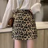 WERUERUYU Sexy imprimé léopard jupes femmes jupe longue Streetwear crayon taille haute jupe 210608