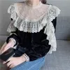 Blusas Mujer de Moda Verano Lotus Leaf Ruffleレースメッシュ刺繍のシャツ女性ビンテージベルベット長袖833h 210420