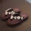 Fashion Summer Slippers Girls Shoes Children 's Soft Bottom Women Diamond Parent-child flip flop sh254 210712