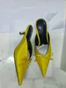 レディースイタリアフラットデザイナースリングバックポンプハイヒールのドレスシューズパテントレザーCalfskinローカットアッパーラグセルブランドPolkaドットプリントプラットフォームのMules Sandals 0628