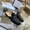 Mulher Chinelos Estilista Moda Homem Mocassim Popular Sapatos de Couro Pessoas Preguiçosas Alta Qualidade