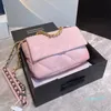 Desingers Vintage Pochette Wysoka Luxurys Mini Seria klasyczna Jakość Messenger Wielu Flap Bag Muti Kolory Shiny Crossbody Styl Śniegowce Buciki