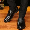Moda Casual Cavalheiro Sapatos de Couro Masculinos
