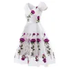 女性のドレスドレスハンド刺繍バラのレースの花とメープルリーフデザイン点線の腫れぶるパーティーコスチューム