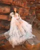 Sexig See Thru White Tulle Långrockar Maternity Klänningar Ruffles Tiered Full Sleeves Robe Kvinnor Klänning Bridal Casual