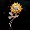 Broches Broches Femmes Charme Strass Cristal En Forme De Tournesol Broche Broche Cadeau Vêtements Accessoires De Mode Bijoux Roya22