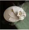 Princesa britânica Lã de lã de lã de lã de lã de senhoras para outono e inverno novo elegante moda chapéus ornamento flor decoração
