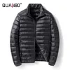 QUANBO Hommes Léger Packable Doudoune Respirant Puffy Manteau Résistant À L'eau Top Qualité Mâle Puffer Veste 211124