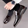 Chaussures habillées nouveau 2022 hommes élégants en cuir noir motif écailles de poisson fête mariage pour bureau chaussures pour hommes 220223