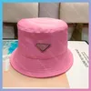 Luxurys Designers Peaked Caps Hats2021 Brands Cap Brands Womens Bucket Hat 57cm幅の広いhat Bonnet Hoboo FitedSize212y