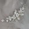 Белый керамический цветок свадьба маленький гребень листовой кусок ручной работы свадебные расчески мода женщины волос ювелирные изделия орнамент