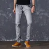 Vintage Jeans Mäns Mode Designer Kläder Blekt Straight Ben Denim Byxor Grå Cowboy Byxor Man Gammal Retro Kläder 210518