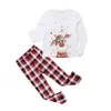 Rodzina Dopasowanie stroje Odzież Boże Narodzenie Piżamy Zestaw Xmas Dorosłych Dzieci Cute Party Nightwear Piżamy Cartoon Deer Sleepwear Suit 211020