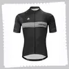 Radfahren Jersey Pro Team Merida Herren Sommer Schnell trocken Sportuniform Mountainbike Shirts Straße Fahrrad Tops Rennkleidung Outdoor Sportswear Y21041225