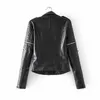 Ly Varey Lin Kvinnor Faux Soft Leather Sleeve Avtagbar Jacka Coats PU Motorcykel Rivet Zipper Black Punk Street OuterWear 210526