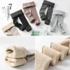 Flickor Winter Leggings plus sammet förtjockade byxor barn cashmere byxor yttre slitage smal varm baby barn elastisk midja 211103