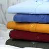 Camisa de pana de algodón para hombre, manga larga, cuello con botones, calidad, cálido, cuidado fácil, ajuste regular, camisas casuales para hombre de negocios simples G0105