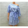 여름 새로운 원형 어깨 푸른 줄무늬 셔츠 여성 드레스 섹시한 사이드 분할 우아한 반팔 허리 캐주얼 해변 드레스 210419
