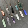 Tumble Natural Quartz Crystal Stone Bar Pendant Handgjord Freeform Healing Ädelsten Justerbar Läder Cord Choker Halsband Män Kvinnor Chakra Yoga Energy Andlig