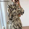 Nomikuma Stojak Kołnierz Kępka Kędziorek Lace Up Elegancka Sukienka Kobiety Slim Talia Z Długim Rękawem Drukowane Maxi Sukienki Vestidos Mujer 3C618 210409