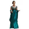 2022 Green Jade Floor Comprimento Mãe dos Vestidos de Noiva para Pescoço De Casamento Pescoço Applique Sleeves Capped Partido Noite Vestidos De Promete Com Enrole Noivo Mamãe Vestido Formal