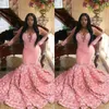 Gorgoues Pink Afrika Mermaid Abiye 3D Florals ile Seksi V Boyun Illusion Uzun Kollu Balo Elbise Boncuklu Dantel Örgün Abiye Siyah Kızlar için Robe de Soirée