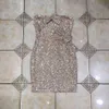 Gratis Kvinnors Glänsande Guld Sequin Dress Vestidos Fashion Sexy Tube Top Ärmlös Bodycon Bow Mini Club Party 210524