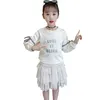 Filles Vêtements Ensemble Lettre Vêtements Pour Sweat + Jupe Enfants Sequin Costumes Enfants 210527