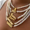Hängsmycke Halsband Skönhetslag Fashion Pearl Letter Lady Necklace Samma födelsedagsgåva Smycken Partihandel Direktförsäljning