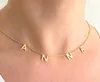 Collana con lettere multiple in oro massiccio 14 carati con nome iniziale dainty