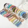 Trä Tassel Bead String Armband Keychain Food Grade Silikon Beads Armband Kvinnor Tjej Key Ring Wrist Rem