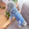 Jeans per cani Stripe Denim Pet Tuta Pantaloni Abbigliamento per cani Vestiti per cani a quattro piedi Jeans denim Abbigliamento per cuccioli di Chihuahua Yorkie 211013