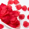 2021 Nowa sztuczna roślina fałszywe czerwone kwiaty płatek dekoracji ślubnej