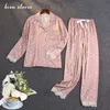 Ice Silk Pyjamas Set d'Impression Pajama Pajama à manches longues Automne Hiver Home Costumes Vapel Sexy Lingeres Dentelle Pijama 2pack 211215