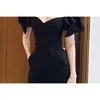 Högkvalitativ mode Eleganta Kvinnor Jumpsuits Sexig Strapless Puff Short Sleeve Midja Slim Black Jumpsuit 210520