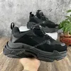 2022 Retro Casual Shoes Womens Mens Chaussures Sneaker Mesh Trainer för gammal Pappa Triple S Party Trendy Skor Daglig Livsstil Skateboarding Tennis