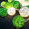 A batteria 2m 20 Rattan Ball Led String Fairy Light Holiday Christmas Lights Outdoor Guirlande Lumineuse Luces Decorativas Y0720