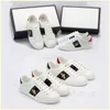 embroidered shoes flat